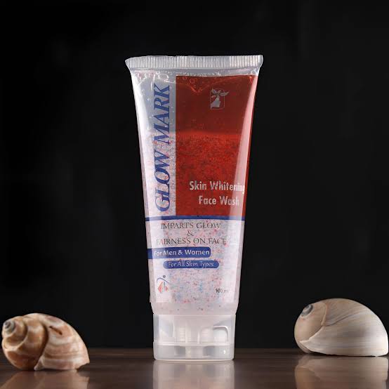 Glow Mark Whitening Face Wash